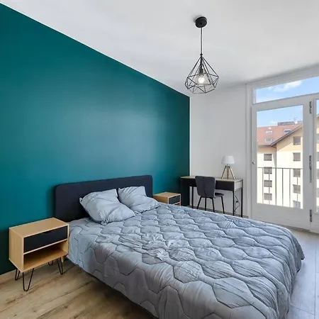 Zenbnb / Mont-blanc N°3 / Colocation / Tram 17